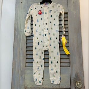 Magnetic Me NWT Bug Romper